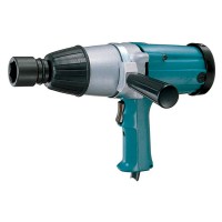 Makita_6906_3_4__4e8ad7930e75f.jpg